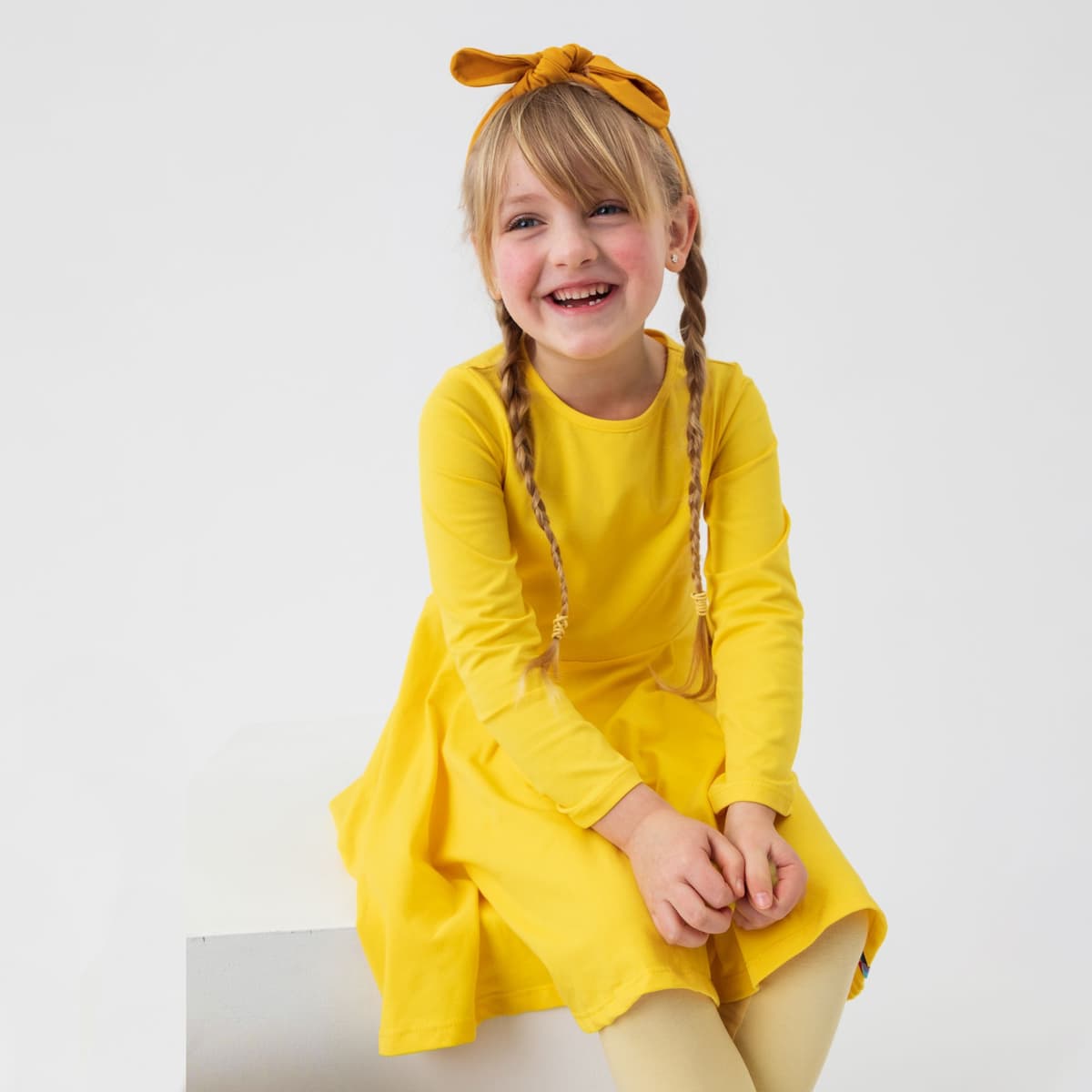 Wielkanoc stylizacje dla dziewczynki